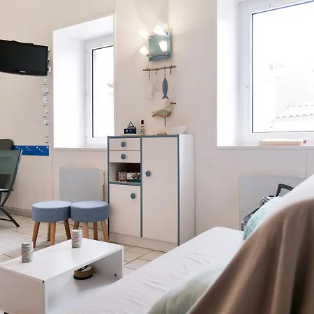 아파트 Idealement Situe A Deux Pas Du Port De Peche !