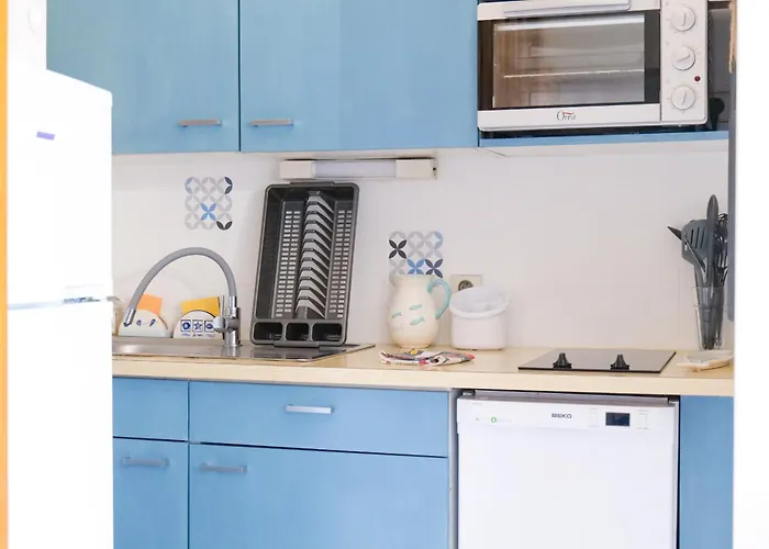 Idéalement Situé à Deux Pas Du Port De Pêche ! * Les Sables-dʼOlonne